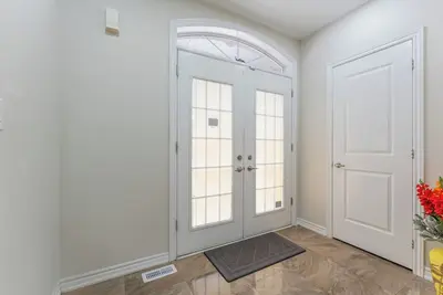 Image de Trendy & Cozy ~ 5br, 4. 5wr Detached Spacious House