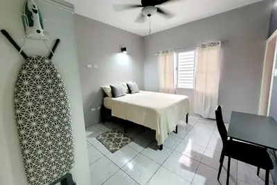 Image de Rest Easy Suite #3 with Mountain and Sea Views
