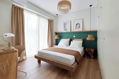 Image de Athens Premium Suites - Sunny 2 Bedroom Suite with Parking