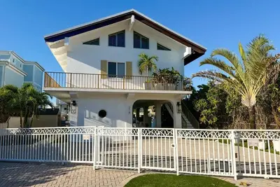 Image de Canal-Front Retreat with Stunning Sunset Views in Tavernier, Fl