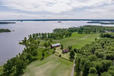Image de Holiday house with panoramic view of the lake Bolmen | Se06006