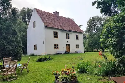 Image de Genuine Gotland house with large garden in Roma | Se12026
