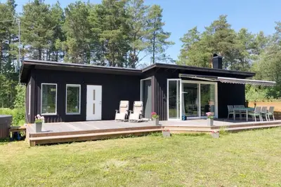Image de Nice cottage in Lärbro, 150 m from one of Gotland's quietest beaches | Se12051