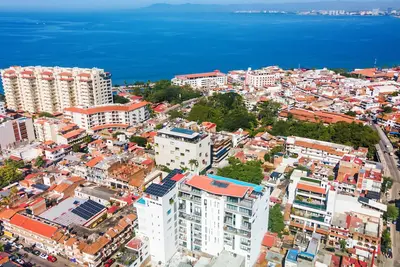 Image de 2b Modern Romantica Luxury Condo