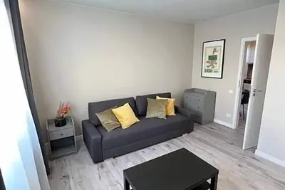 Image de Clinic Studio Apartment - E33/C by Hostlovers