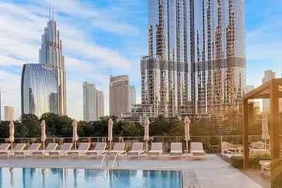 Image de First Class | 2br | Chic Downtown Escape