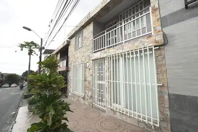 Image de Casa familiar a 5 minutos del centro y de la avenida Circunvalar
