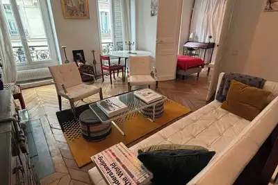 Image de Central Paris Bohémien and Arty Apt