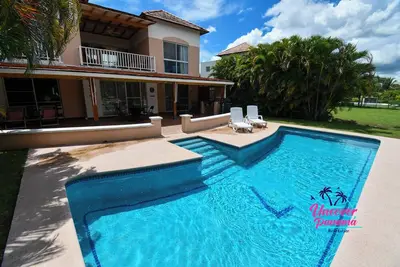 The Guayacan Townhouse