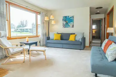 Image de Cheerful, Accessible 2-Bed Home 2 miles from Iu Campus