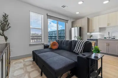 Image de 1 Bed Apt +Scofield Farm Park & Mins from Domain