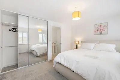 Image de Spacious 4-Bed house in Dartford
