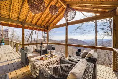 Image de 5 Mi to Dtwn: Pet-Friendly Gem in Blowing Rock!
