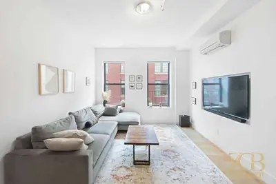 Image de Beautiful & Spacious 2br 2ba w/ Elevator & Laundry