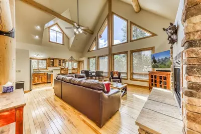 Image de Crazy Horse Lodge-Hot Tub/Game Room/Great Location