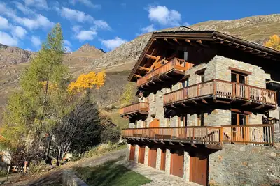 Image de Appartement 6-7 Places Proche Commerces Et Pistes De Ski A Bonneval Sur Arc