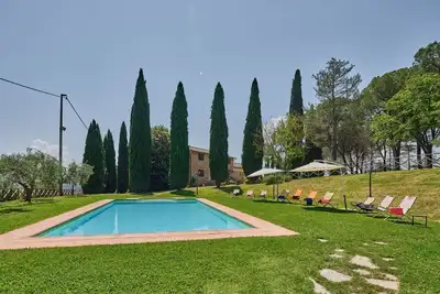 Image de Villa Madonna del Giglio by MMega