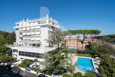Prestige - Riva - Ground floor apartment with patio