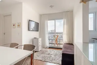 Image de Comfort and Practicality: Apartment 15 Minutes from the Airport