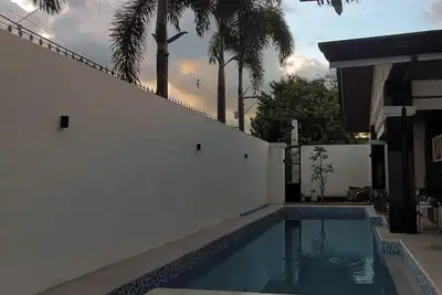 Image de Jay's villa 2 Friendship