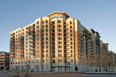 Image de Nat'l Harbor Md’s Innovative Waterfront District near Wash Dc 1bd/1ba Deluxe Ste