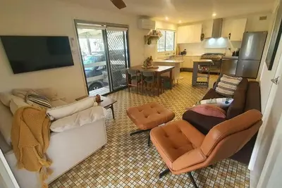 Image de Retro Woolamai Beach House