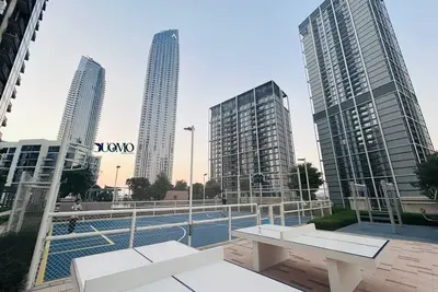 Image de MyDuomo: Newly Furnished 3br, w\/Creek & City Views