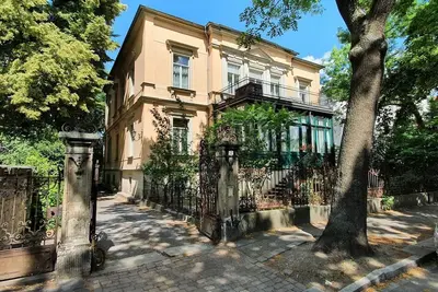 Image de 4-room flat in Dresden-Südvorstadt, in the loft (2nd top floor), 2 bedrooms with