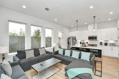 Image de Central Houston Stay – 4br Retreat by Downtown