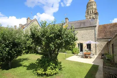 Image de Maison chic au cœur du D-Day, jardin privé, Wifi, draps inclus
