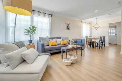 Image de Prime Central La Home Dtla, K-town, J-town & Attractions Nearby