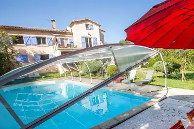 Image de Maison avec piscine entre garrigue et Cévennes