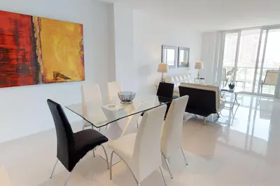 Image de Modern 1 Bedroom Bay View O. Reserve 724