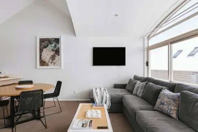 Image de Coastal townhouse - downtown location & Beach