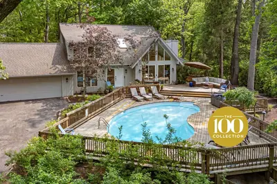 Image de Michiana Oasis with Pool, Hot Tub, and Firepit
