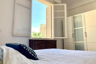 Image de Sunny and quiet apartment near the beach and the city centre of Nice