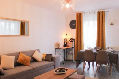 Image de Joli T3 avec balcon meublé à Saint-Denis