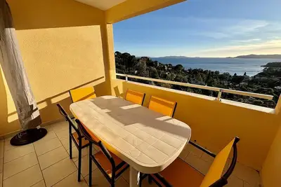 Image de \"Laurier\" - Vue sublime sur la baie d'Aiguebelle