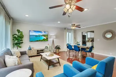 Image de Exquisitely Designed Stunning La Home in Gardena!