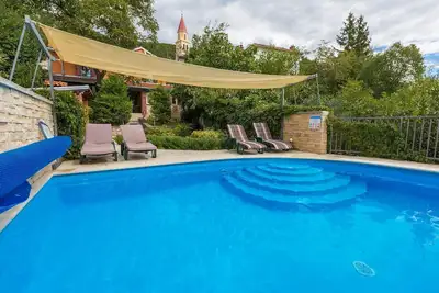 Image de Finca accueillant les chiens avec 3 climatisations, piscine privée, barbecue, machine à laver, chauffage