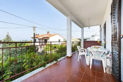 Image de Appartement lumineux à seulement 800 mètres de la plage avec vue sur la mer, 2 balcons, parking privé