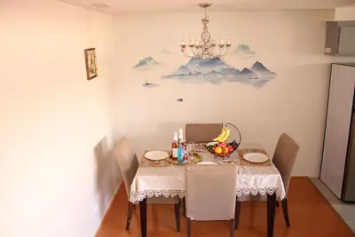 Image de 1-bedroom apartment with WiFi, Ac /pet family friendly / private parking