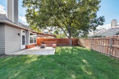 Image de Charming 3-bedroom house in wonderful Grand Prairie with Pool Table and Office