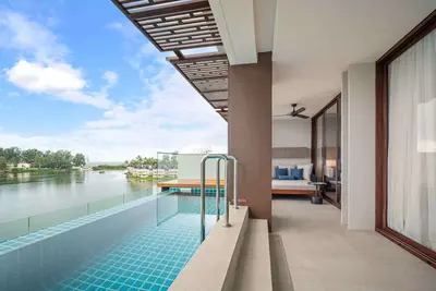 Image de Angsana Oceanview Residences 2br Bc Lake side