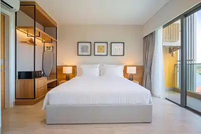 Image de Laguna Lakeside Residences 1br B3 Road side