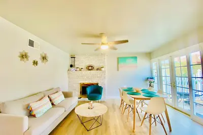 Image de Charming 4-bedroom house with Pool, WiFi and in delightful Placentia