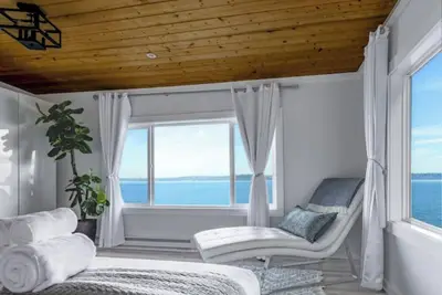 Image de Vashon Island Retreat: Modern Style+Private Beach