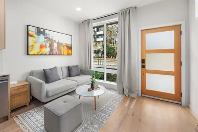 Image de Modern Comfort in Seattle's Beacon Hill