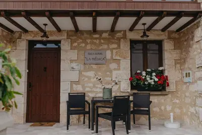 Image de Maison de campagne \"La Medica\" avec vue sur les montagnes, terrasse privée et Wi-Fi