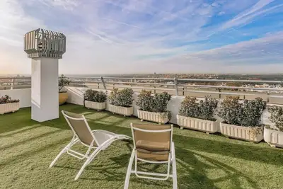 Image de Hisar - 2 bedrooms in Argüelles
